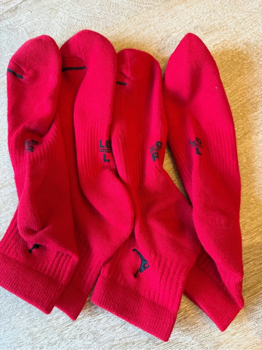 NWOT Nike Jordan Everyday Ankle Socks – 2 Pairs – Red – Size Large